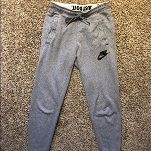 Women’s grey Nike sweatpants